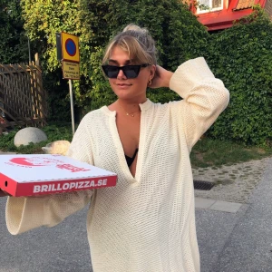 Stickad klänning med tillhörande top  - Stickad klänning