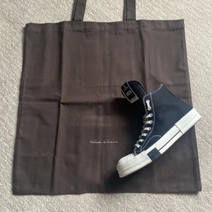 Rick Owens tote bag drkshdw - 50CM X 50CM exklusiv tote nah från Rick Owens