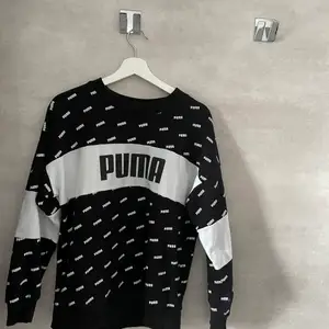 Puma Sweatshirt mönstrad 