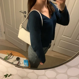 Vit väska - Söt vit väska! Knappt använd så som ny