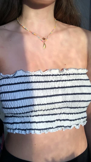 Tubtopp  - Tubtopp från soc (av alla ställen). Dock supersöt men kommer inte till användning. 