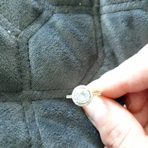 SAFIRA silverring strl 16 - Ny, tyvärr för stor för mig