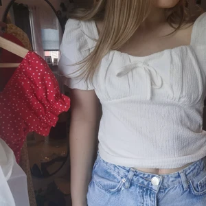 Söt topp från nakd 36 - Mycket söt topp från nakd, passar perfekt till sommaren ♥️♥️♥️