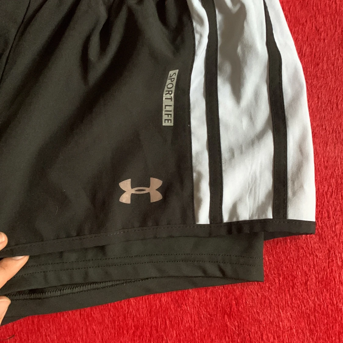 Under armour sports shorts  - 91