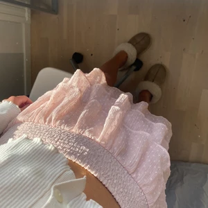 Super fin volang kjol  - As söt volang kjol från Lindex 