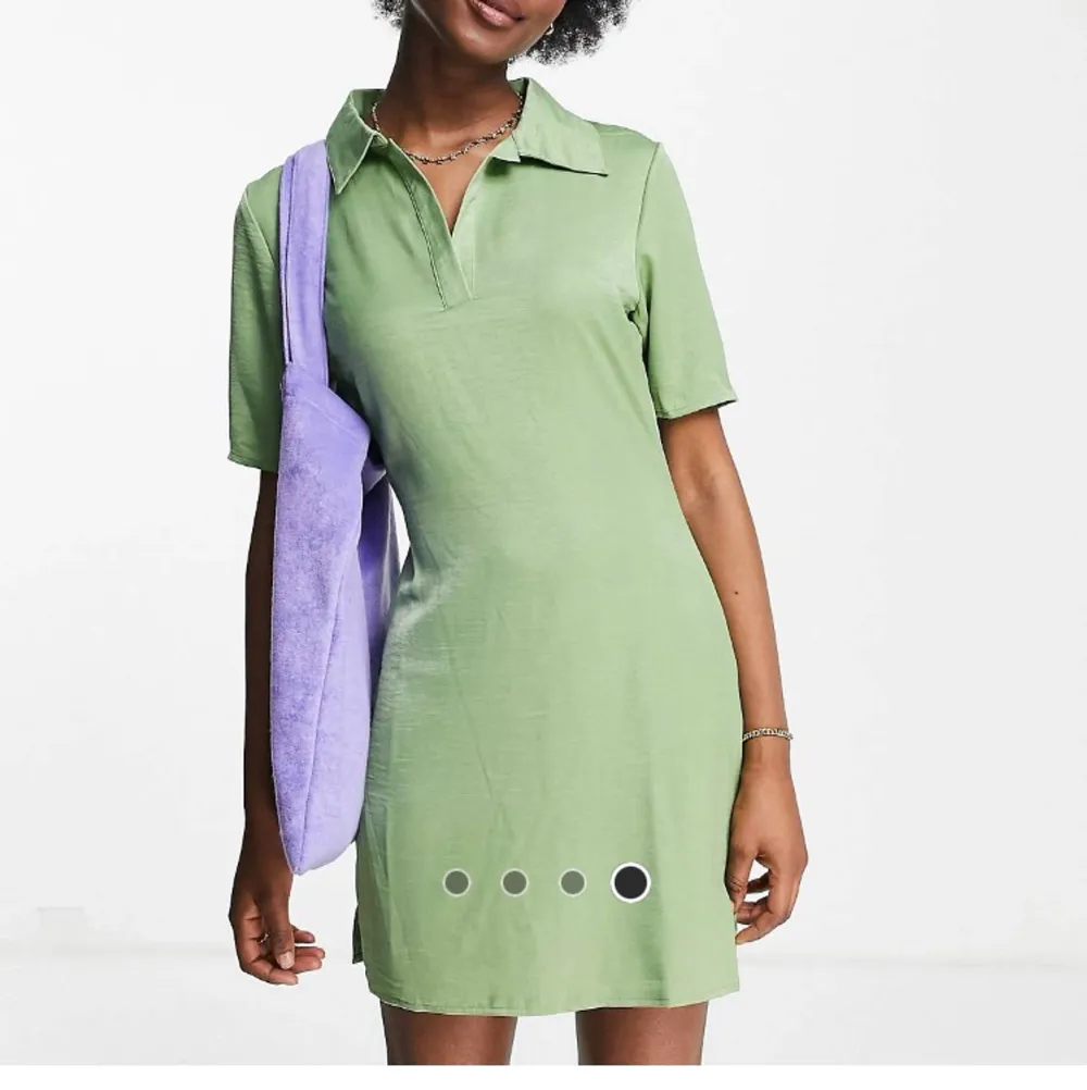Grön tennisklänning från Lola May, prislapp kvar. Klänningar.