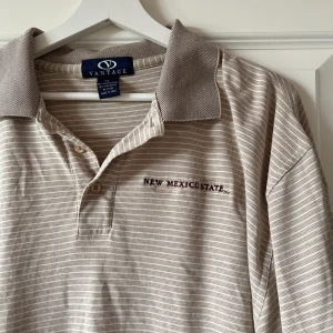 Vintage piké  - Oversized pike i beigt 