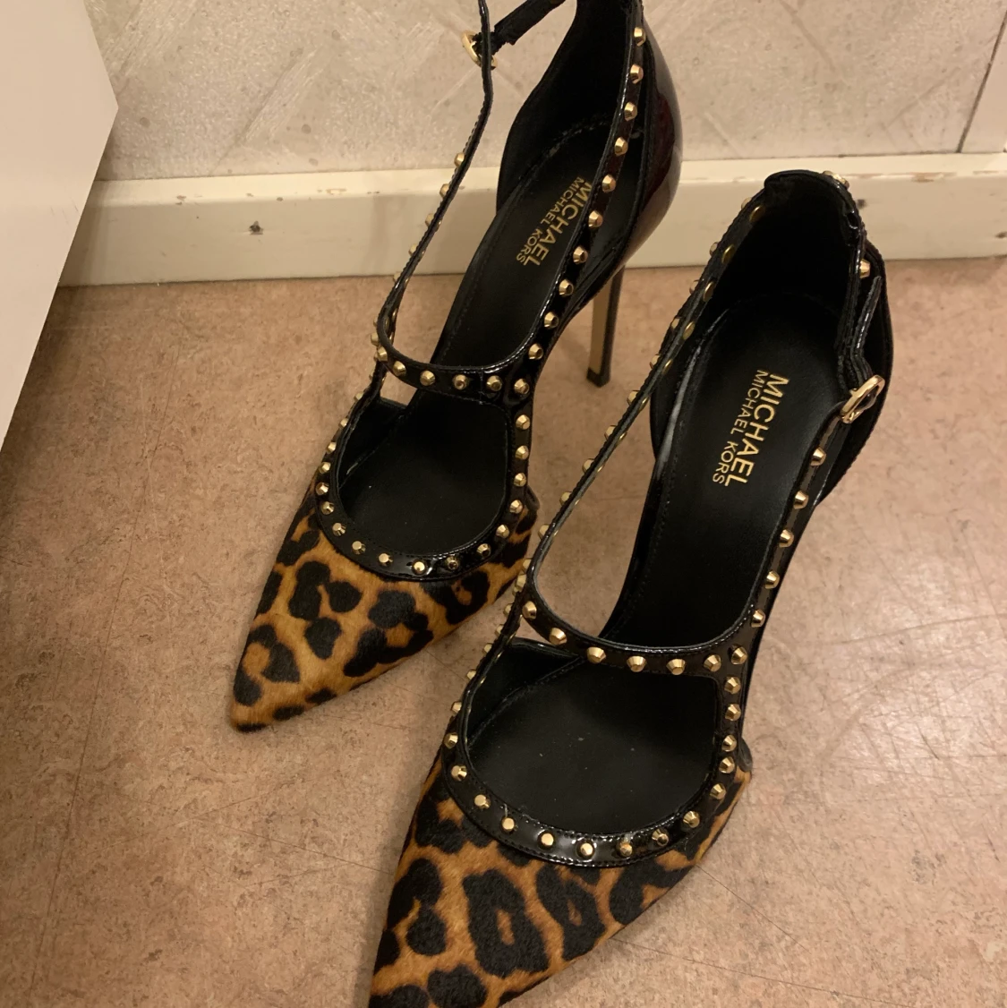 Michael Kors klackskor leopard stl. 36