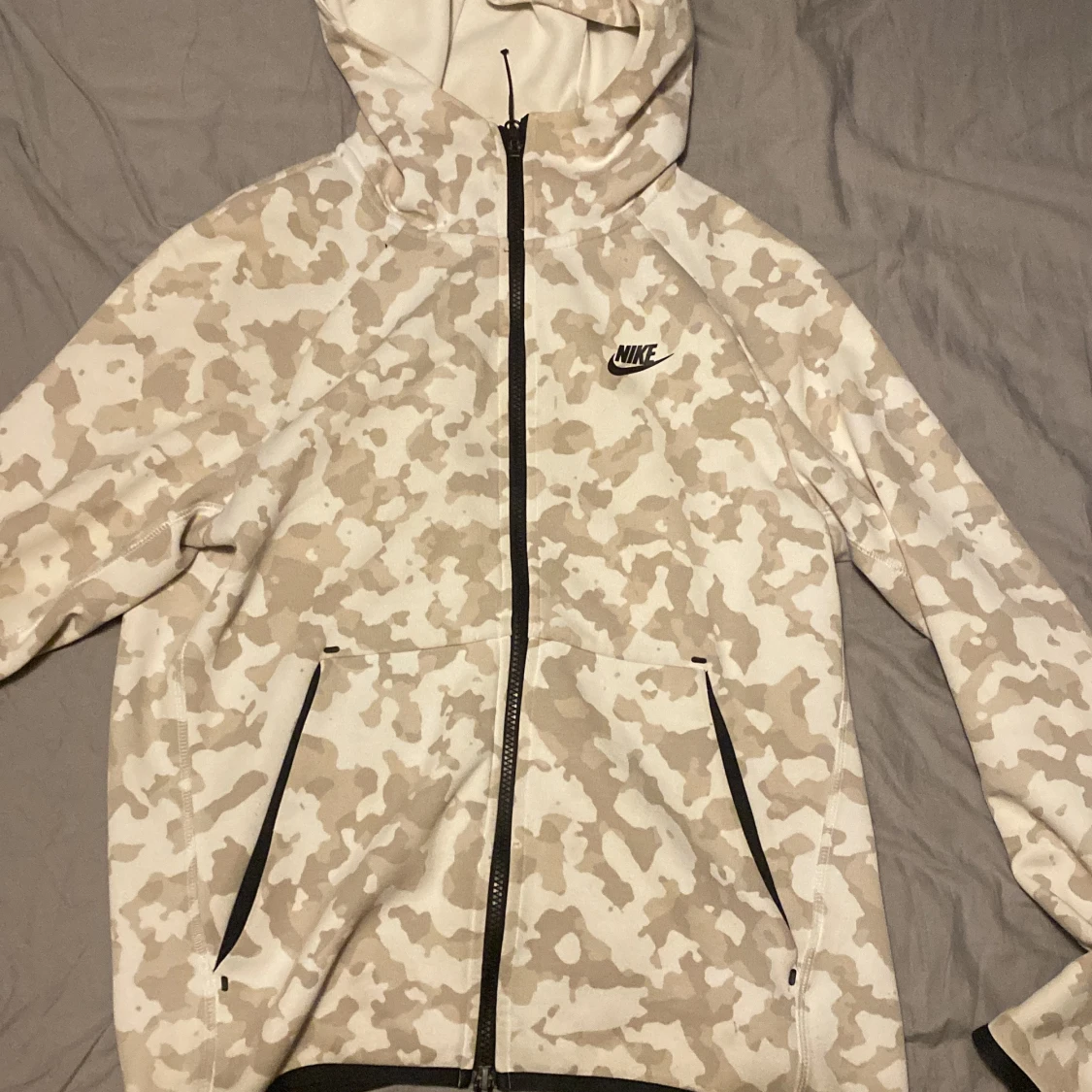 Camouflage Nike tech fleece  - 90
