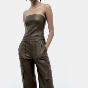 Jumpsuit från zara - Helt ny med prislapp på storlek S