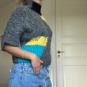 Stickad tröja från Zara - Stickad tröja från Zara i storlek S. Jättebra kvalite!