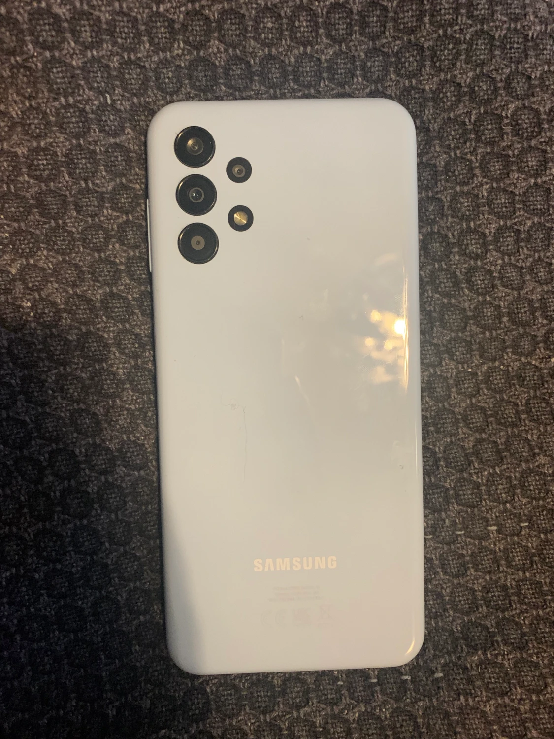 Samsung säljes till bra pris 