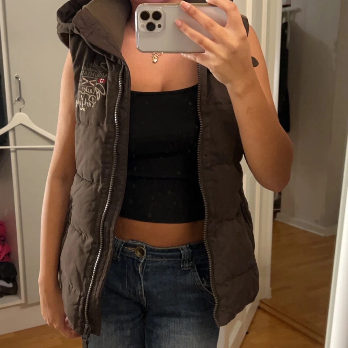 Superfin brun väst  - 91