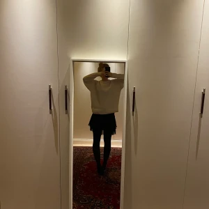 Kjol bikbok - Jättefin kjol från bikbok, inga defekter. Köparen står för frakten💗