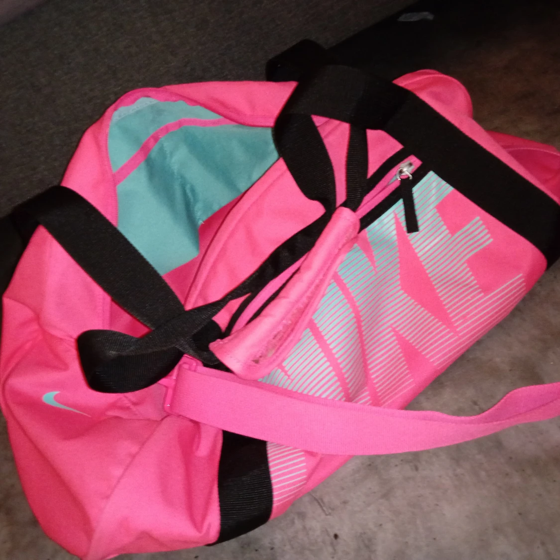 Nike sportbag rosa/turkos 