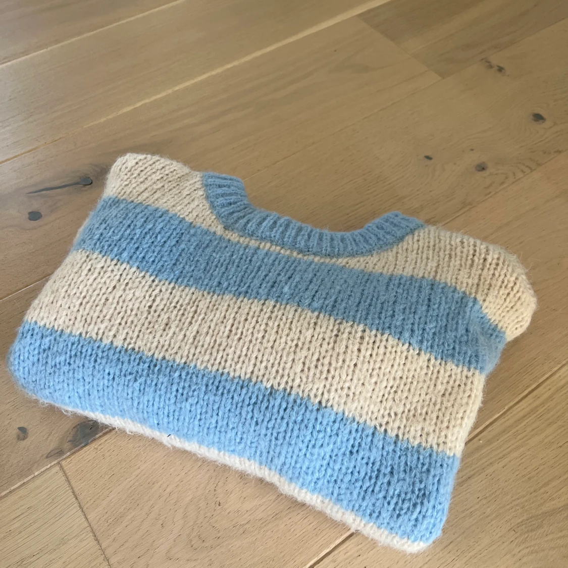 Stickad randig tröja - 91