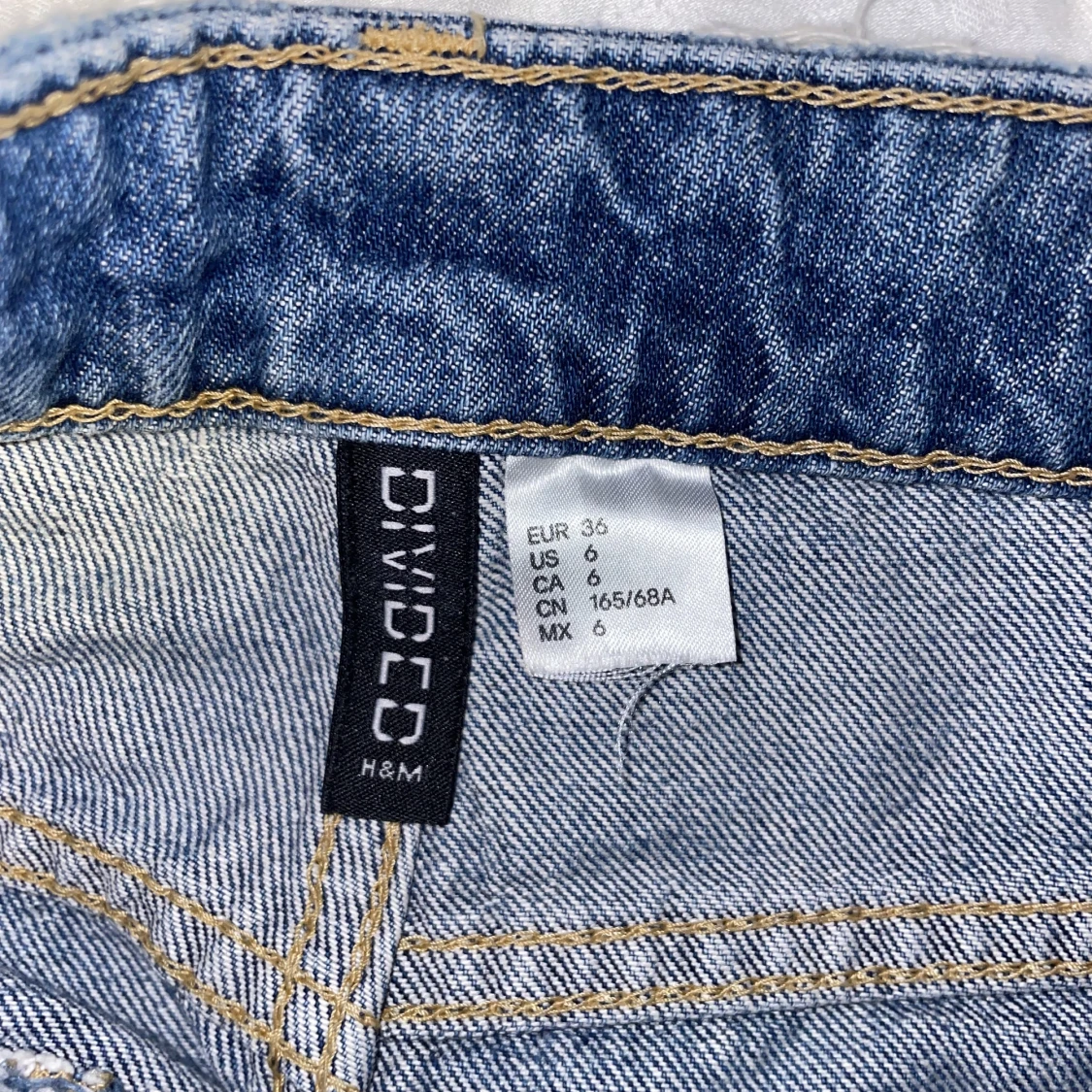 Blåa jeansshorts - 91