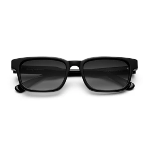 CHIMII  - Chimi solglasögon köpta förra året med låda. 