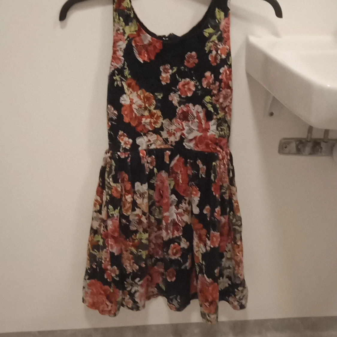 Jag skulle vilja att sälja den hä kläningen