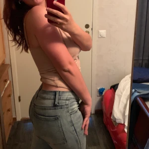 Lågmidjade  - Säljer dom här Lågmidjade jeansen från ”Cheap monday  Stockholm ” supersnygga och en supersnygg färj 