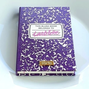 Tarte Blush Book  - Sparsamt använd. Fraktsumman blir 49kr (frakt m frimärke) vid direkt swish till mig, välj ej Köp Nu isåfall. Samfraktar för minsta möjliga frakt kostnad för dig. Kontakta mig angående detta