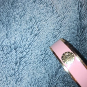 Ett super fint armband  - Väldigt fin 