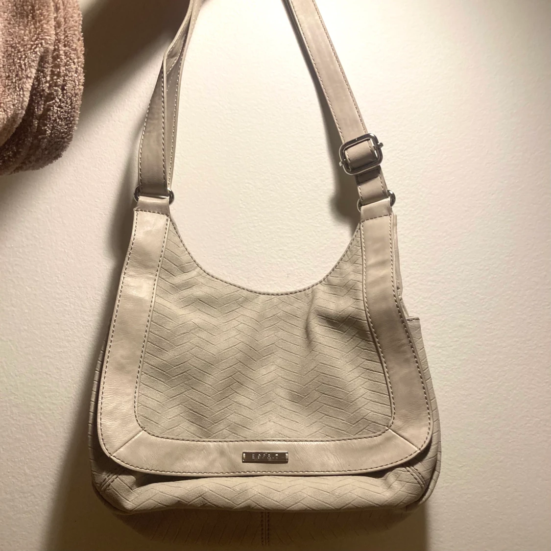 Beige axelväska  - 90