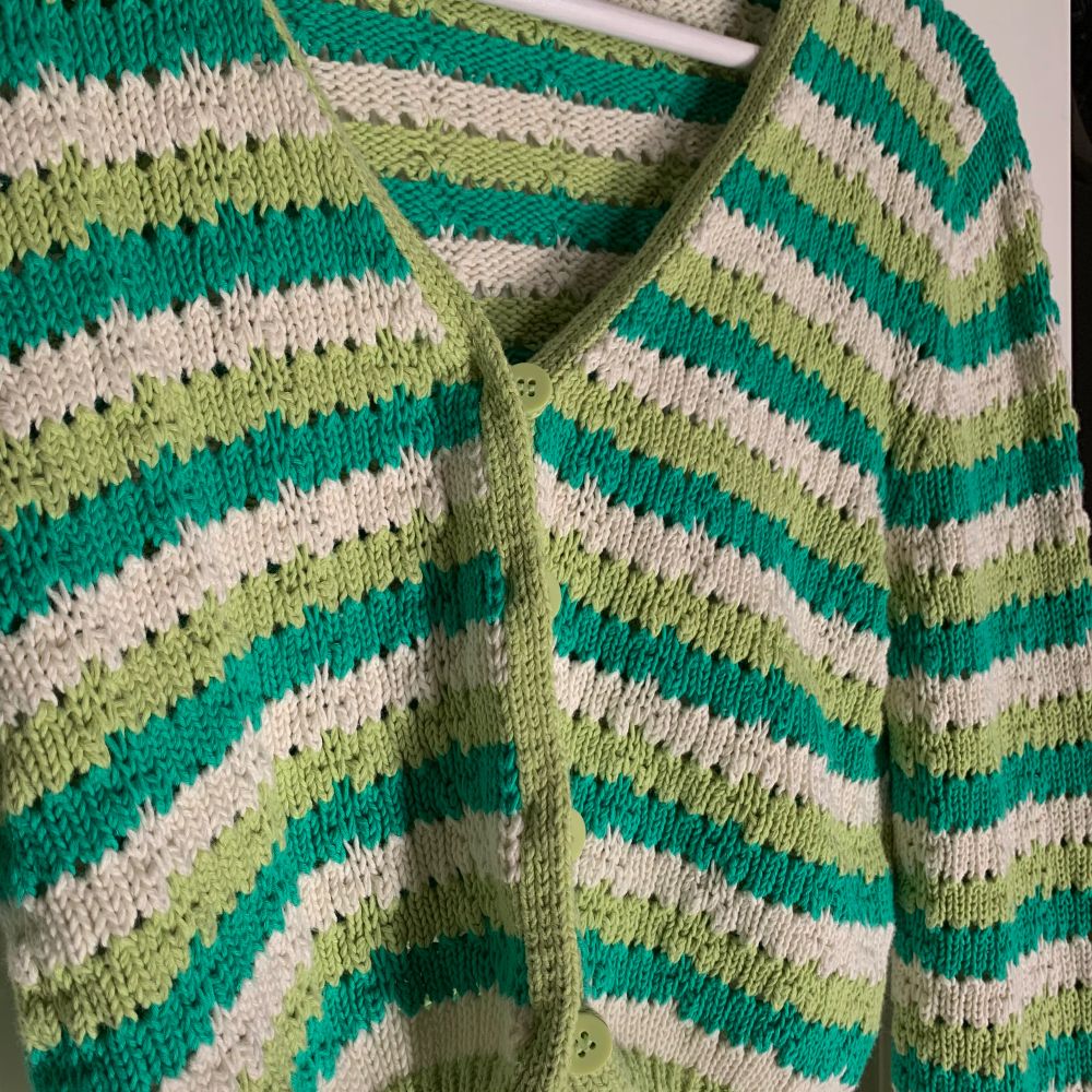 Grön Stickad kofta - Zara | Plick Second Hand