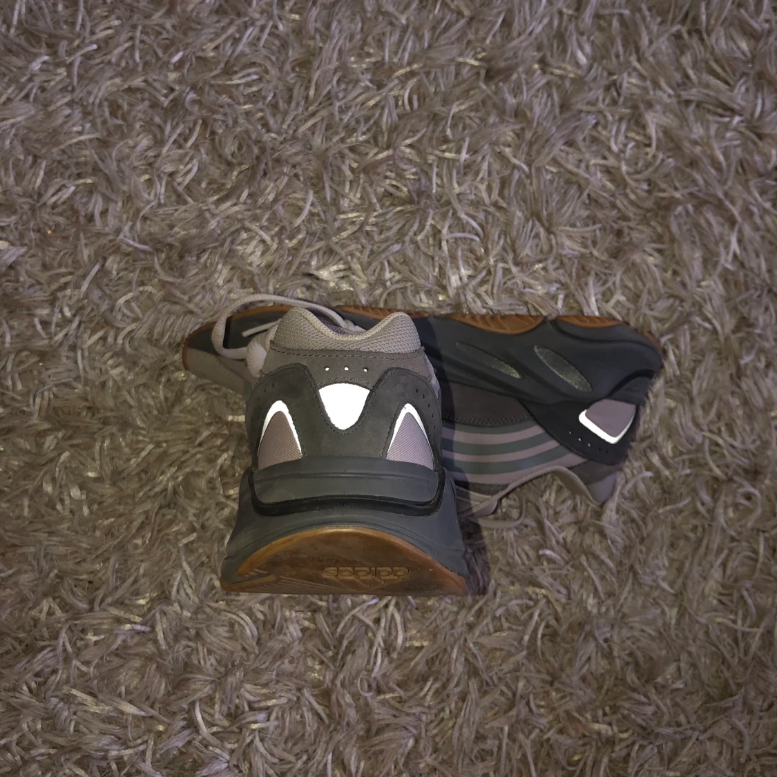 Adidas Yeezy 700 - Tephra  - 91