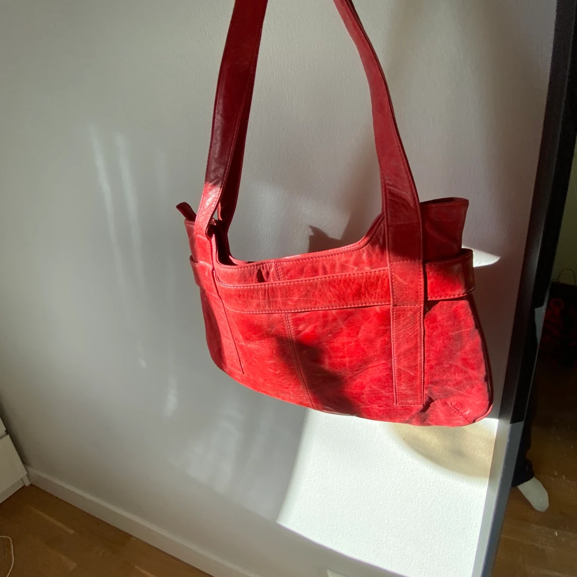 Röd väska - 90