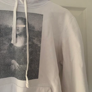 The cool elephant hoodie - Skit snygg hoodie från the cool elephant som tyvärr blivit för liten. Skicka dm för fler bilder, pris kan diskuteras❤️