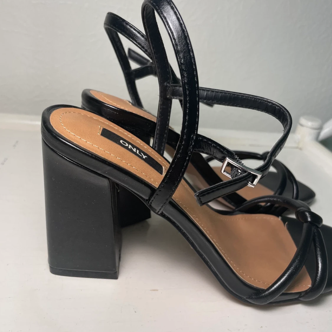 Klackar från Only - 91