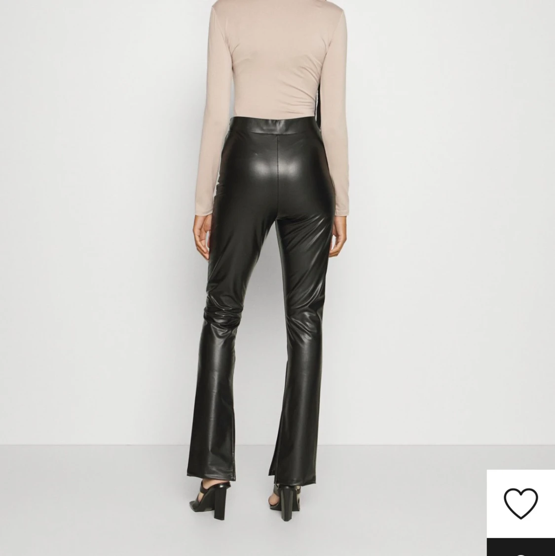 Skinn byxor från Nelly  - 90