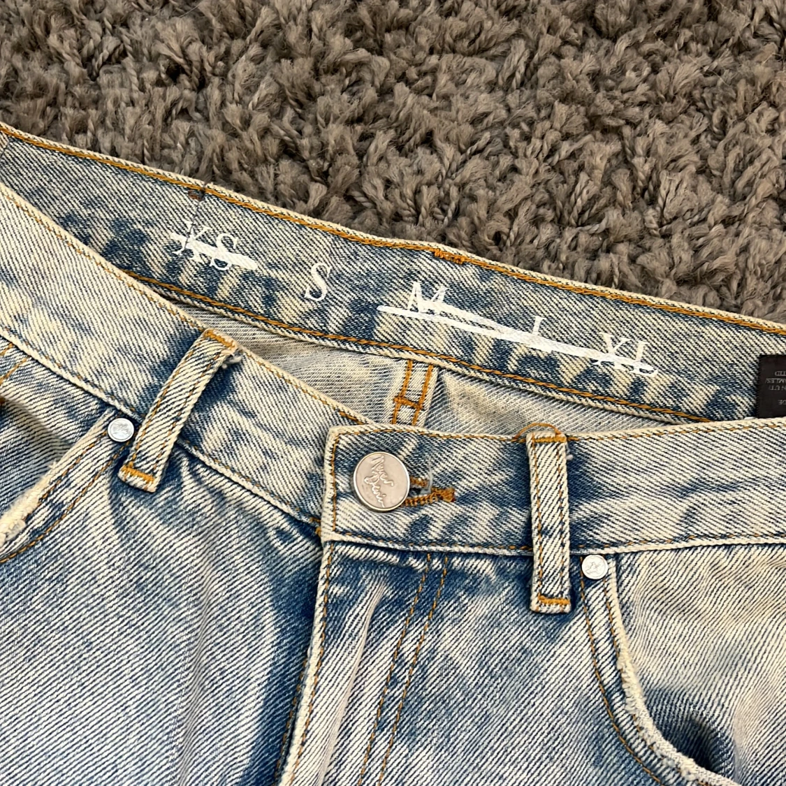 Girlfriendjeans, bikbok - 90