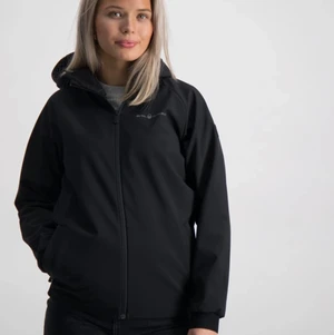 Sail racing jacka - En ganska ny sailracing jacka, köpt för 1500kr nypris 350