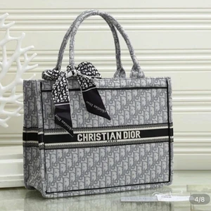 M - Nya Christian dior väska 