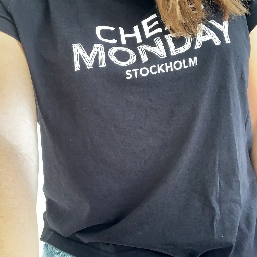 Cool tröja från Cheap Monday i str M 🖤✨. T-shirts.