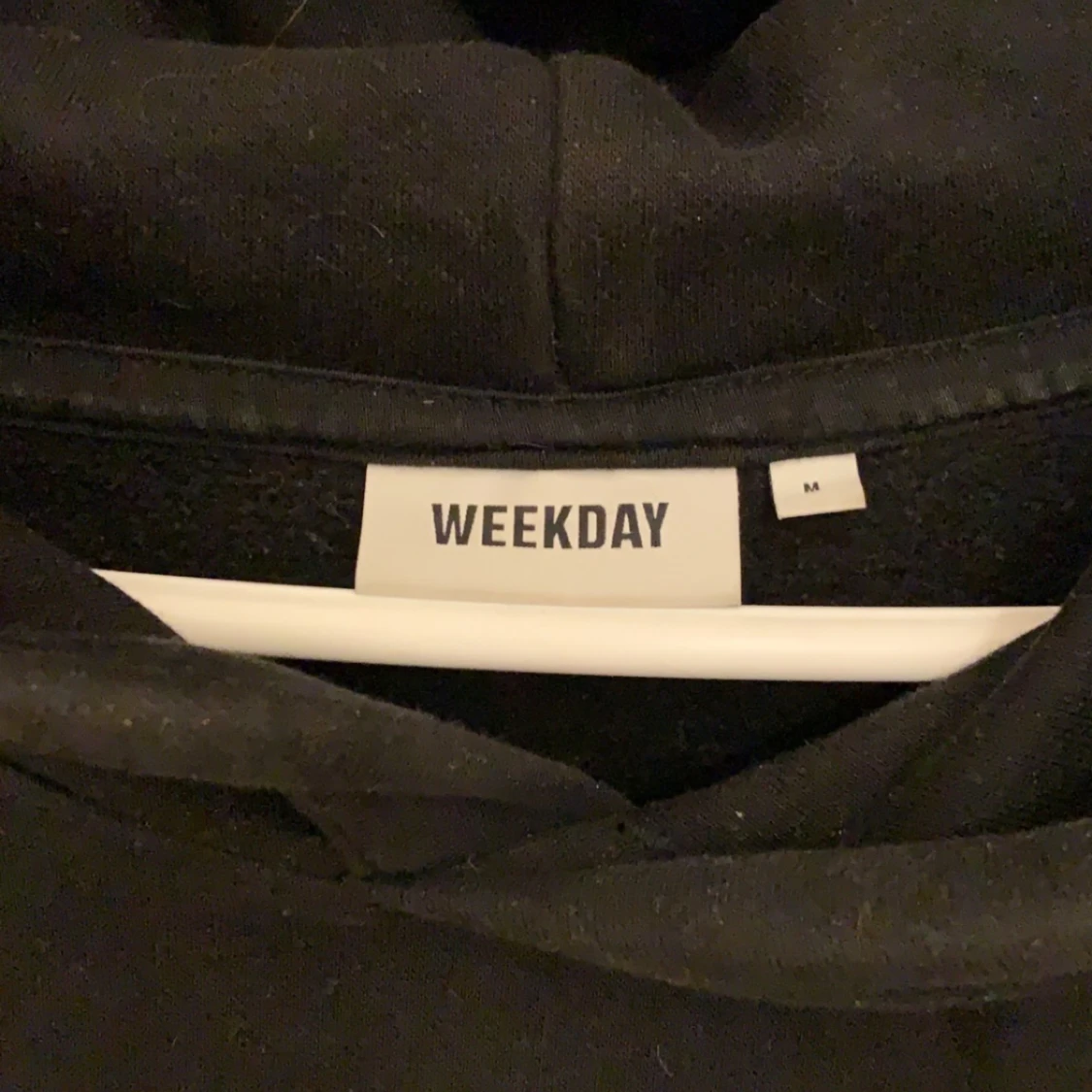 Svart hoodie weekday - 90