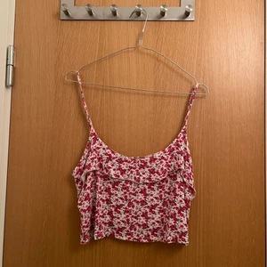 Topp - Sommar topp i storlek XS!!