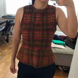 Zara colorful vest - Colorful vest, looks like new! It’s perfect for mid seasons! It’s not too thin or thick