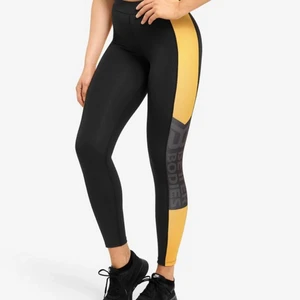 Better Bodies tights - • I princip nyskick, endast använda 2-3 gånger. Säljer pga för småa.  • Frakt tillkommer på 45 kr.   Första två bilderna är lånade.
