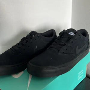 Nike SB chron 2 strl 39 - Säljer mina oanvända nike skor endast testade! köpare står för frakt 