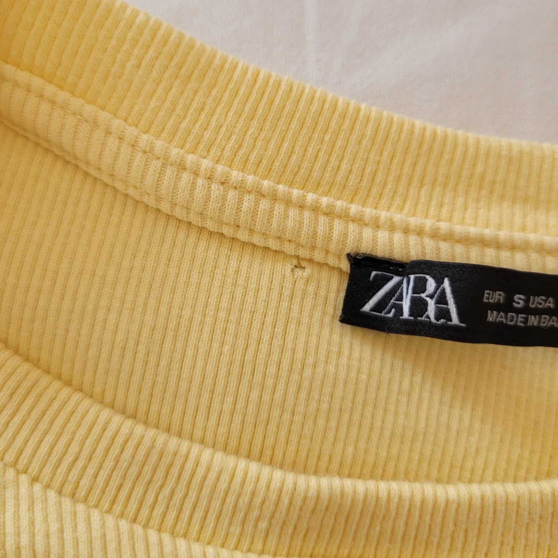 Jättefin volangtopp från Zara💛 - 91