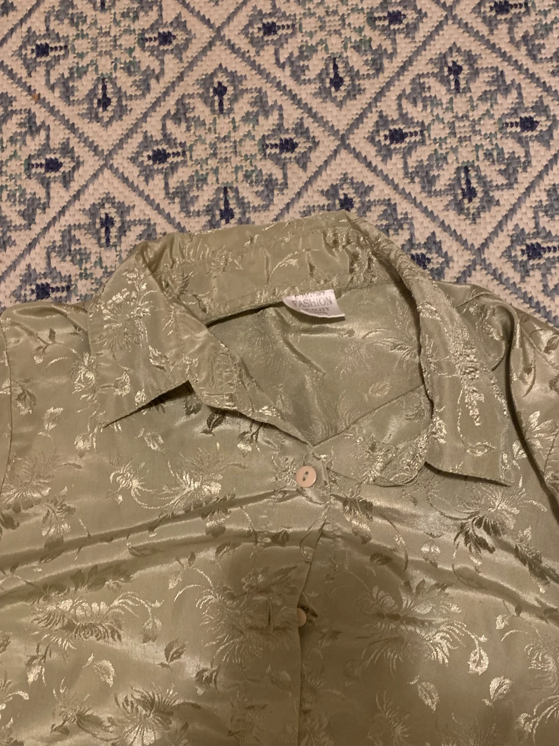 Glansig skjorta - 90