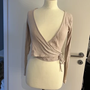 Topp - Topp med knytning 