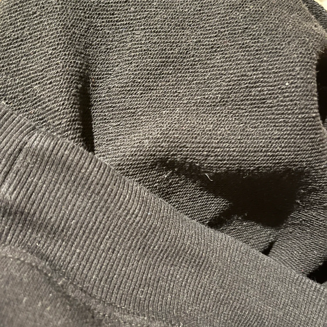 Svart sweatshirt  - 91