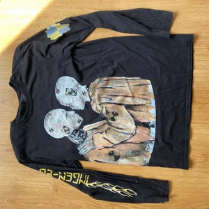 Asap Rocky merch - Säljer min Asap Rocky merch tröja som jag köpte när han var i Sverige på Injured genration tour. tröjan är storlek S