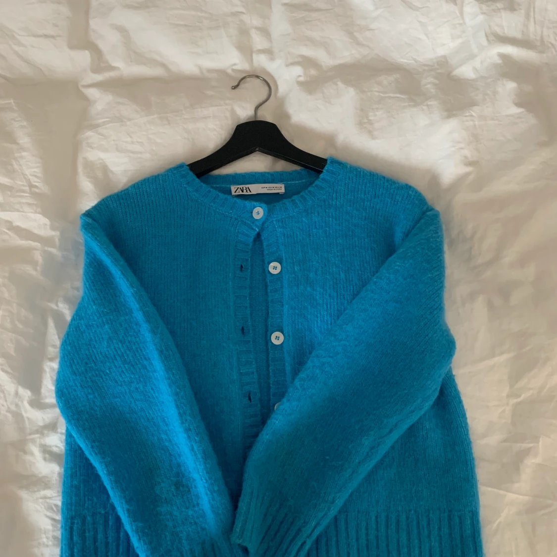 Stickad blå kofta från zara🐳🧞 - 90