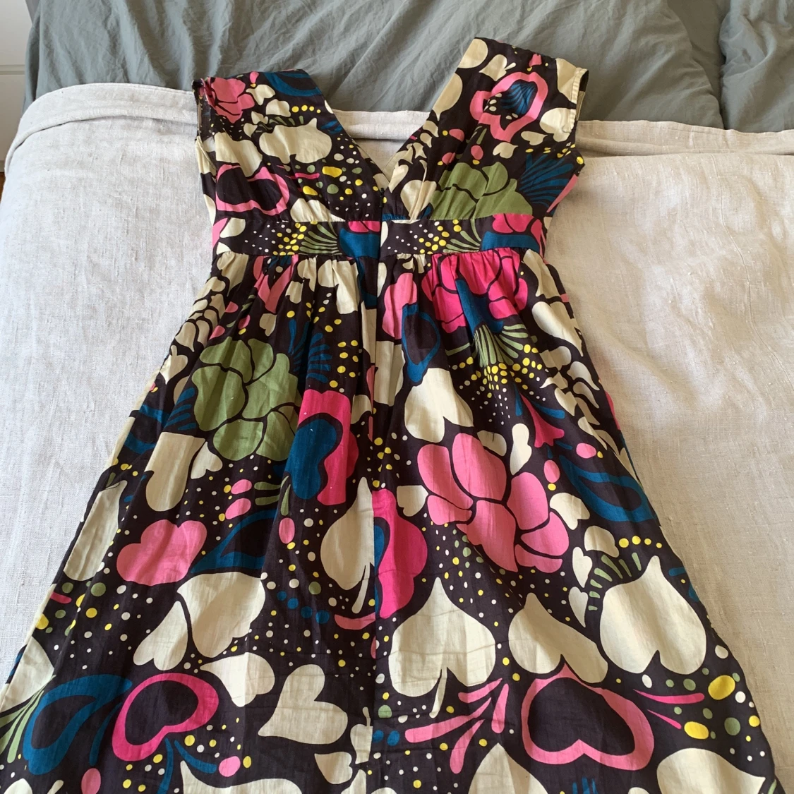 Färgglad klänning  - 90