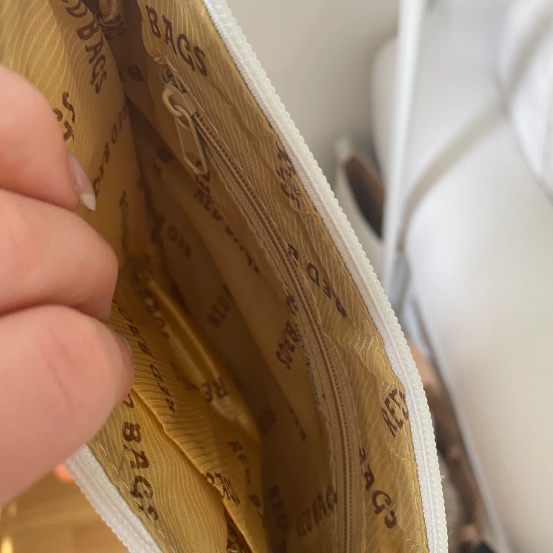 Gullig vintage väska  - 91